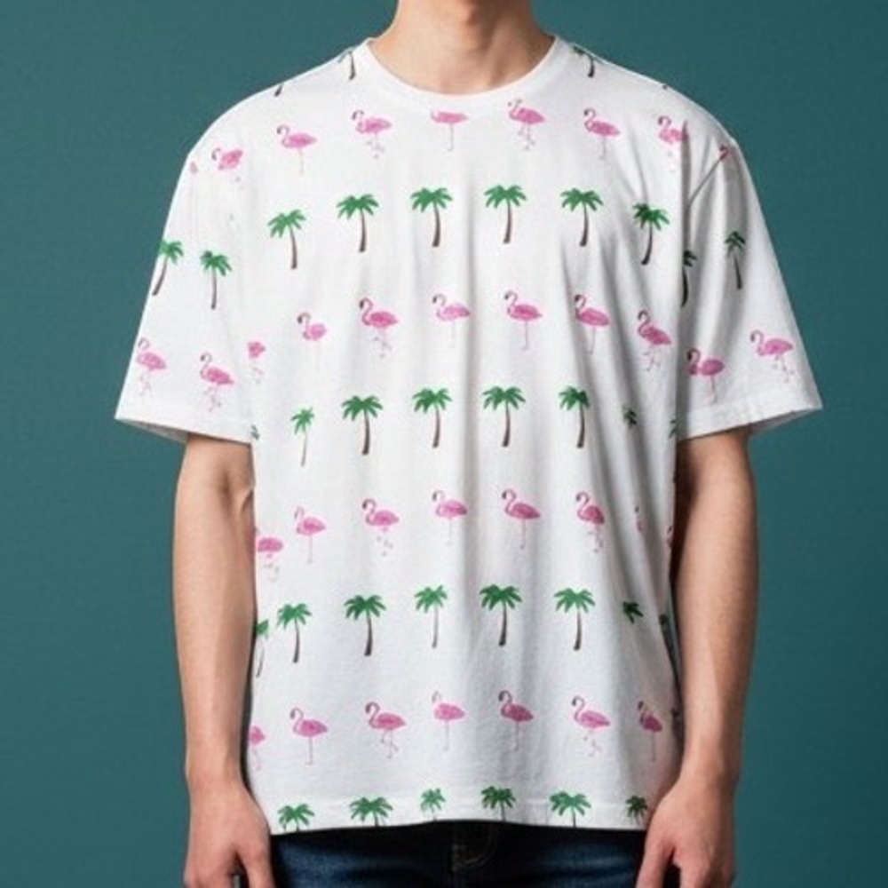 Free Planet T-Shirt Mens Large White Flamingo Palm Tree Tropical Graphic Tee